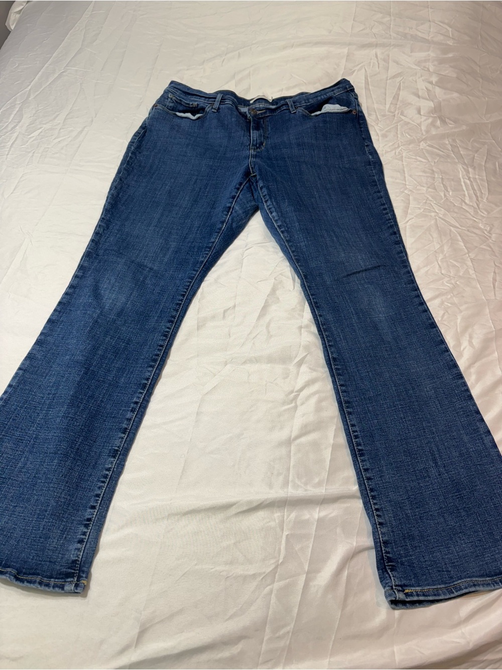 Levis Classic Bootcut Jeans Womens 18 Medium Blue Sculpt Stretch 29252-0028